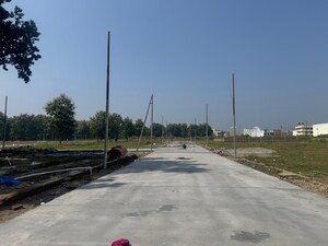  Plot For Sale in Pondha