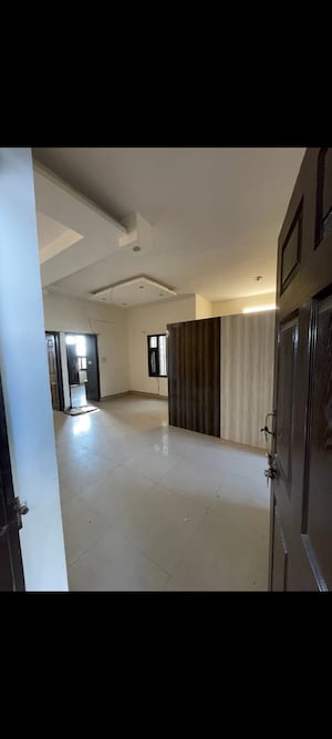 Room in 3 BHK Builder Floor at Pir Machalla – for Sale