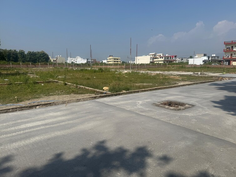 Cover Image, pondha  300 Sq.Yd. Plot In Pondha Dehradun 9286456