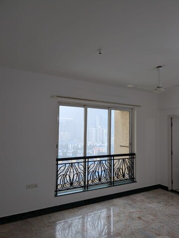  2 BHK Apartment at Hiranandani Meadows, Manpada – for Rent
