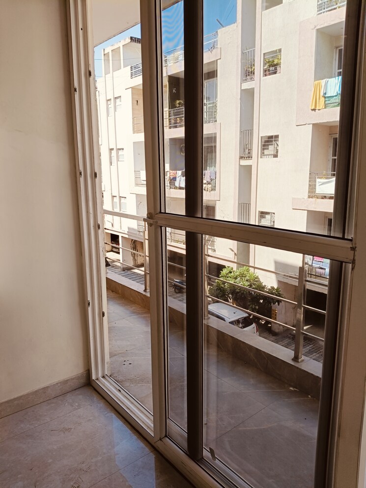 Balcony, pir machalla 3 Bedroom 1000 Sq.Ft. Builder Floor In Pir Machalla Zirakpur 9286458