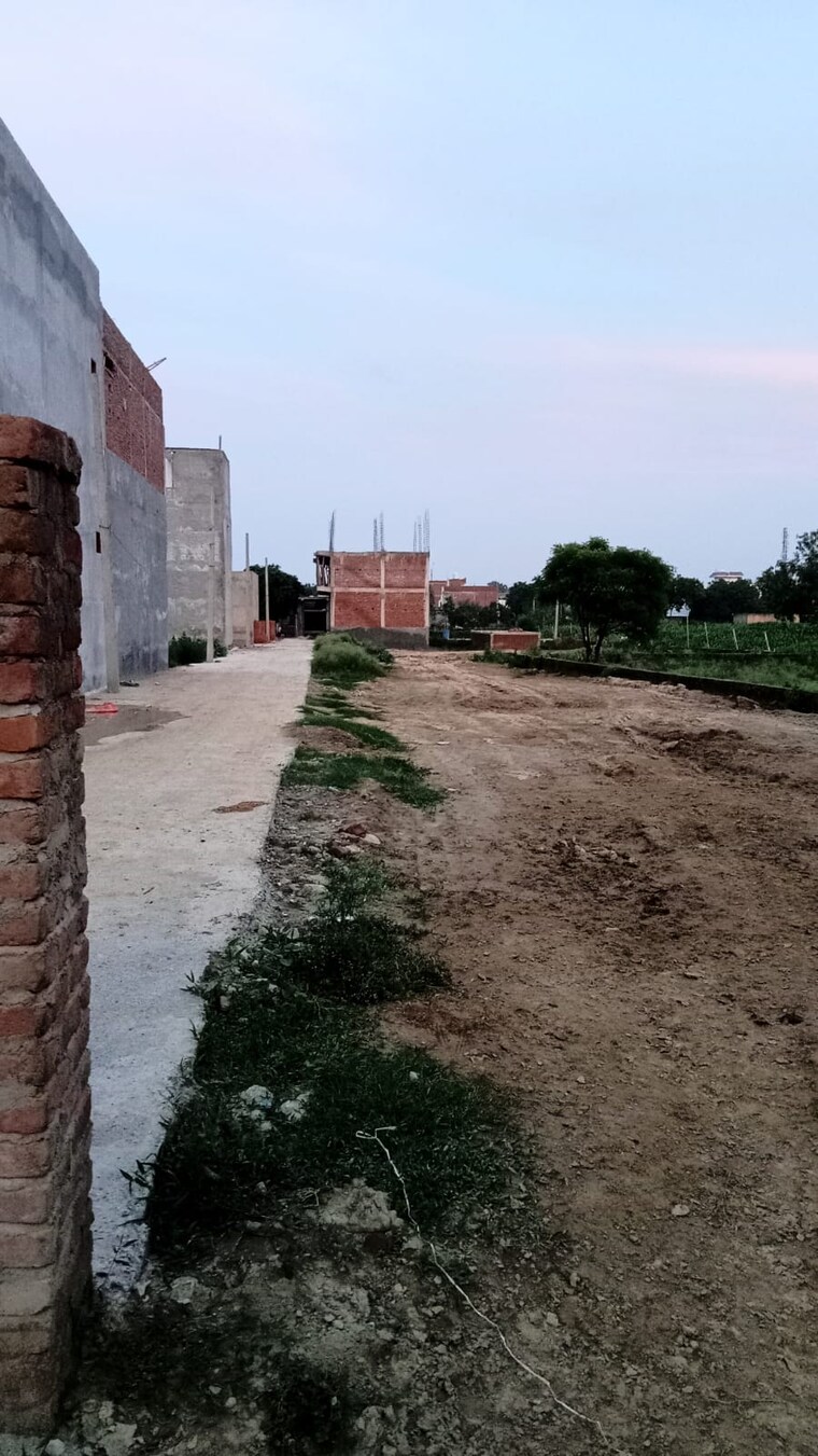 Exterior View, dadri  80 Sq.Yd. Plot In Dadri Greater Noida 9286457
