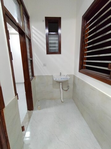 Staircase in 2 BHK Independent House at Ansal Plaza Sector-23, Sector 23 – for Rent