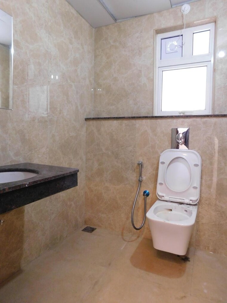 Bathroom, aurobindo-the-regent 3 Bedroom 1497 Sq.Ft. Apartment In Kondapur Hyderabad 9286437