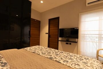Bedroom in 4 BHK Apartment at Pallavaram – for Sale