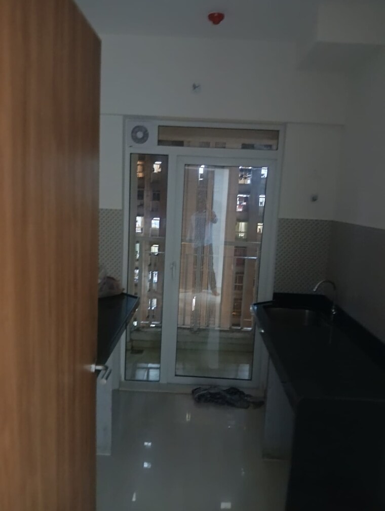 Kitchen, lodha-amara 1 Bedroom 453 Sq.Ft. Apartment In Kolshet Road Thane 9286484