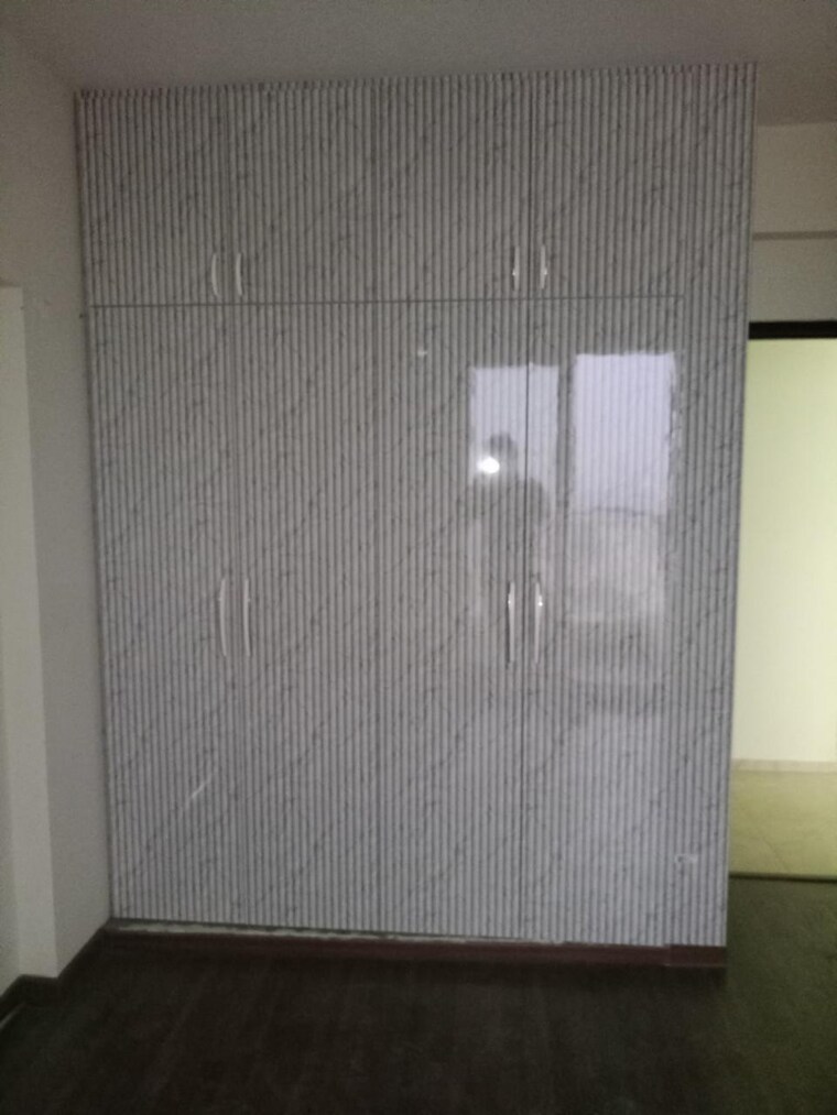 Room, bptp-discovery-park 2 Bedroom 731 Sq.Ft. Apartment In Sector 80 Faridabad 9286553