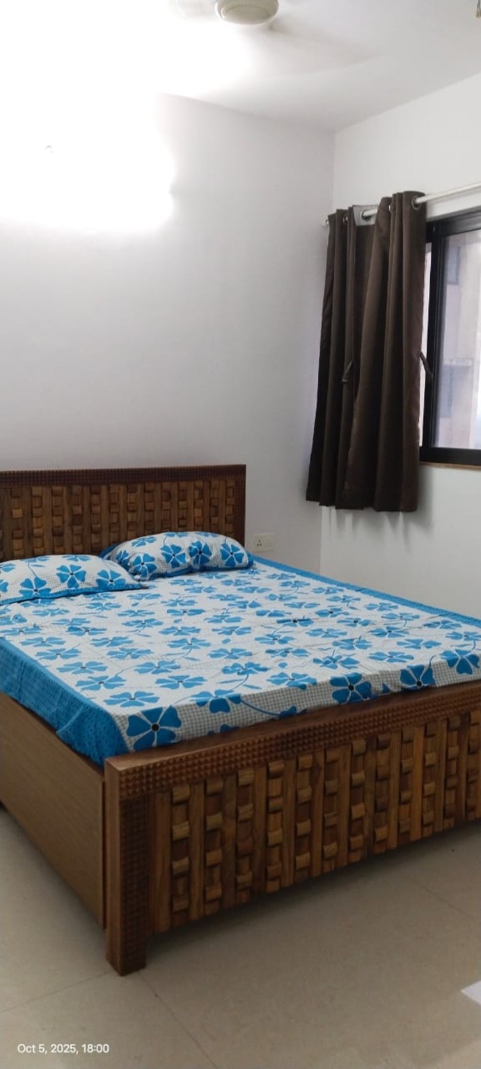 2 BHK + Pooja Room Apartment For Sale in Kumar Magna City