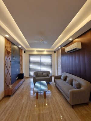 Living Room in 3 BHK Builder Floor at Ansal Florence Villa, Sector 57 – for Rent