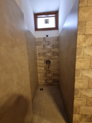 Bathroom in 3 BHK Builder Floor at Ansal Florence Villa, Sector 57 – for Rent