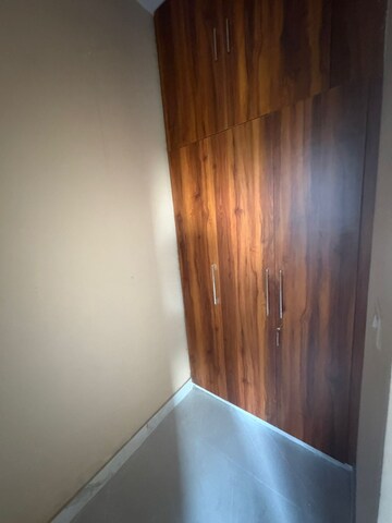 Furnished Amenities in 2 BHK Builder Floor at MDS Jai Shri, Sector 23 – for Rent