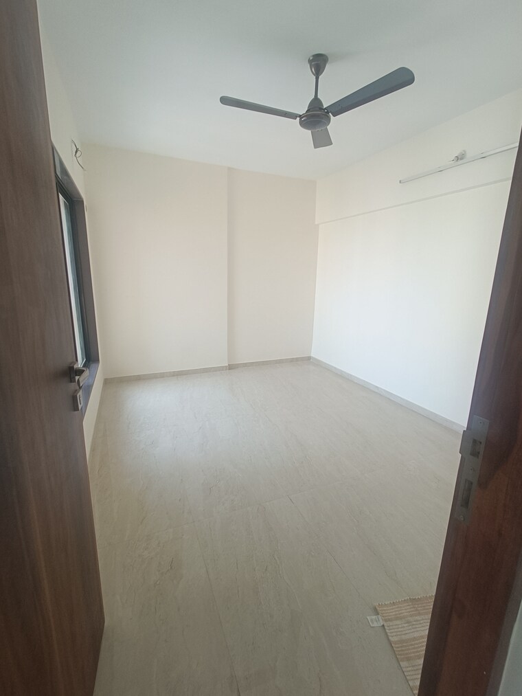 Room, chaitanya-anand-lunkhod-chsl 2 Bedroom 676 Sq.Ft. Apartment In Andheri West Mumbai 9286555
