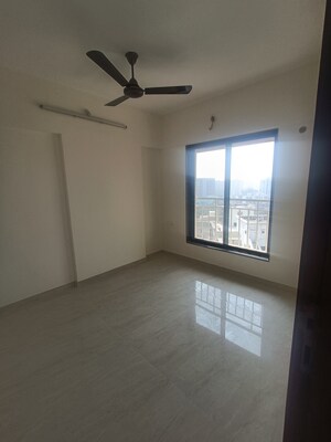 Room in 2 BHK Apartment at Chaitanya Anand Lunkhod CHSL, Andheri West – for Rent