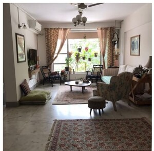 2 BHK Apartment For Rent in JP Eminence, Andheri West