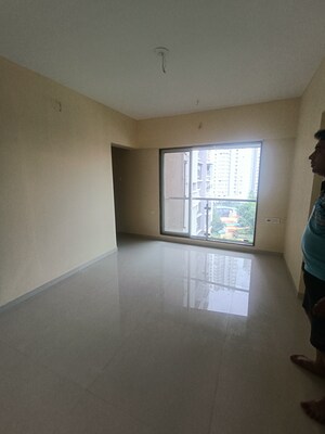 Room in 1 BHK Apartment at Sahajanand Athena, Goregaon West – for Rent