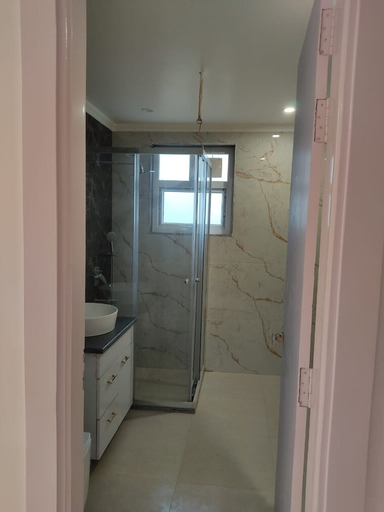 Bathroom, parklands 4 Bedroom 500 Sq.Yd. Builder Floor In Sector 85 Faridabad 9286570