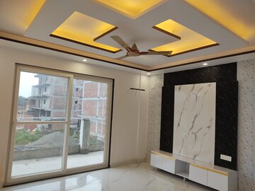 Bedroom in 4 BHK Builder Floor at Parklands, Sector 85 – for Sale