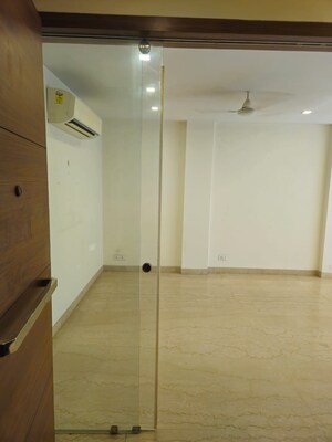 Room in 3 BHK Builder Floor at Greater Kailash – for Sale