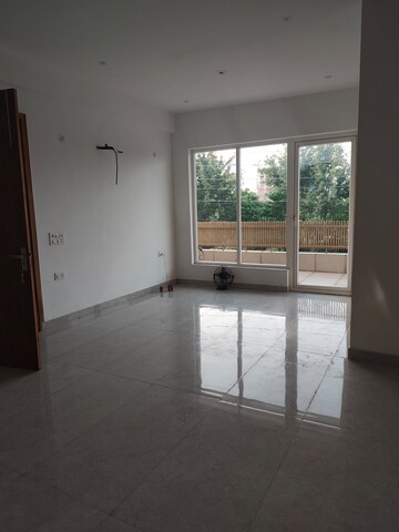 Bedroom in 6+ BHK Independent House at Unitech The Residences, Sector 117 – for Rent