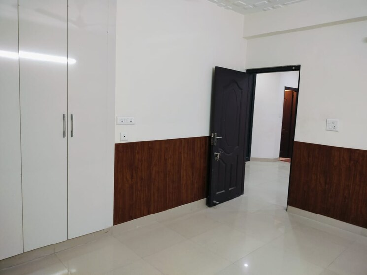 Room, bliss-orra 3 Bedroom 1960 Sq.Ft. Apartment In Ambala Highway Zirakpur 9286608