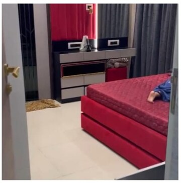 Bedroom in 2 BHK Apartment at Azad Nagar Sangam CHS, Andheri West – for Rent