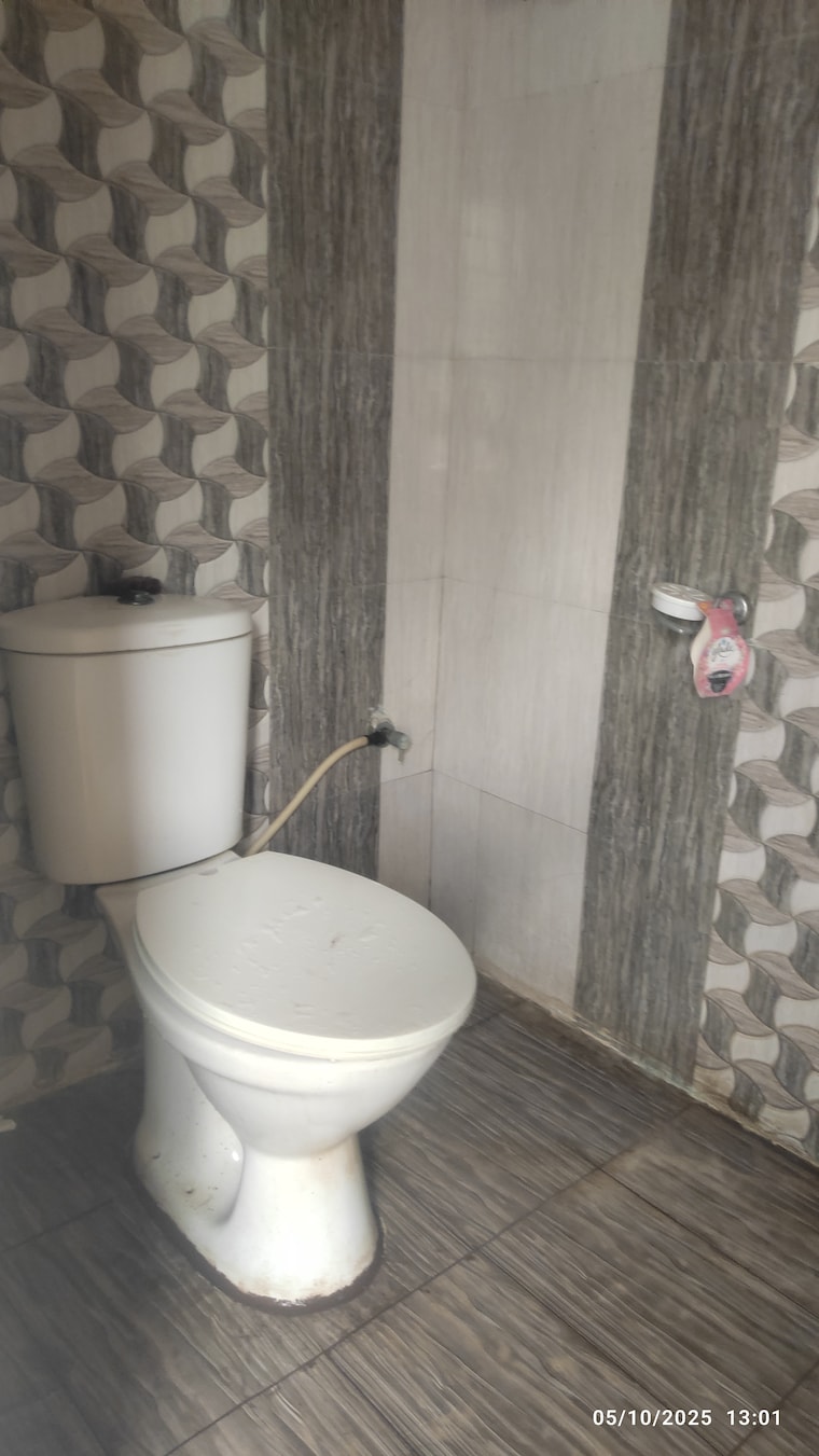 Bathroom, sri-nilayam-nacharam 2 Bedroom 850 Sq.Ft. Apartment In Nacharam Hyderabad 9286704