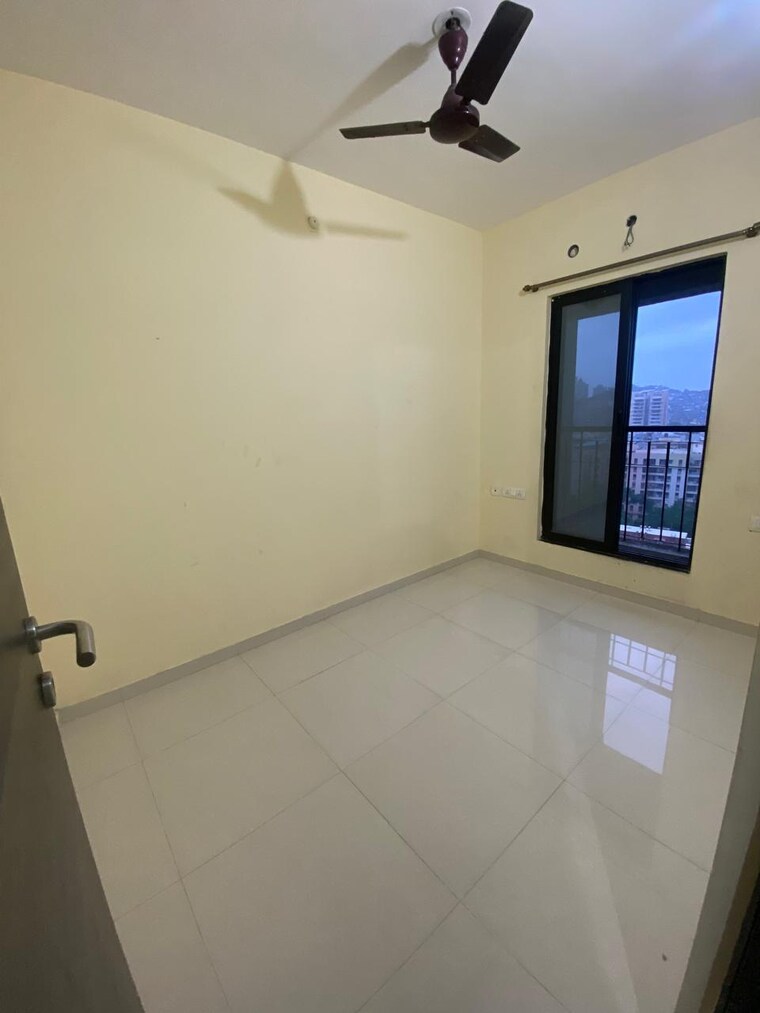 Room, dosti-desire-joy 1 Bedroom 300 Sq.Ft. Apartment In Brahmand Thane 9286642