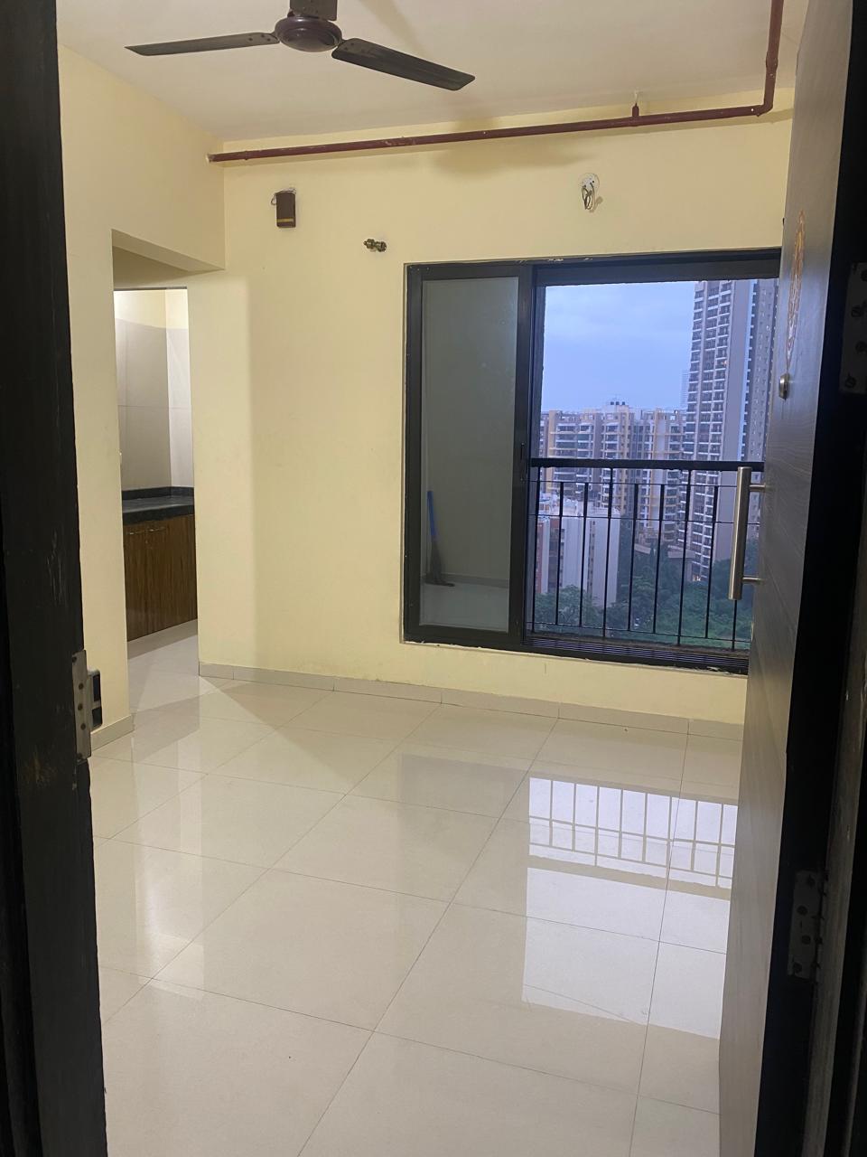 1 BHK + Pooja Room Apartment For Sale in Dosti Desire Joy