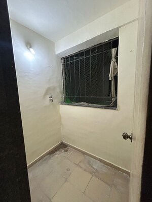 Room in 2 BHK Apartment at Puranik Aldea Espanola, Baner – for Rent