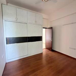 Room in 3 BHK Apartment at Adani Samsara Ivana, Sector 63 – for Rent