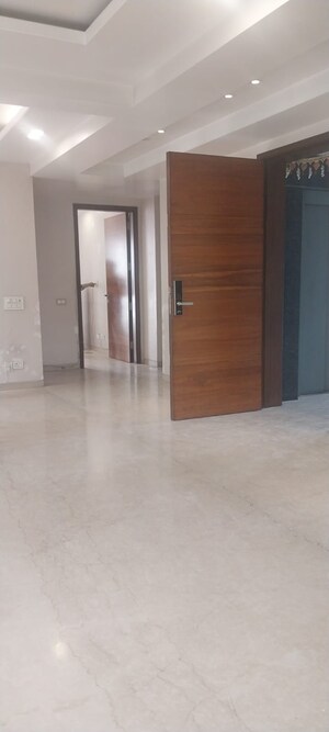 4 BHK Independent House For Rent in Defence Colony