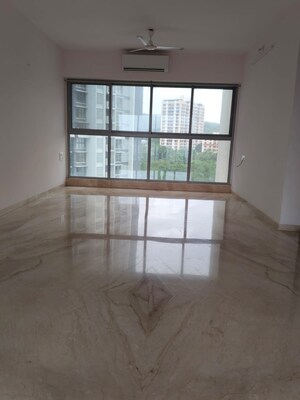 2 BHK Apartment For Rent in Lodha Woods, Kandivali East