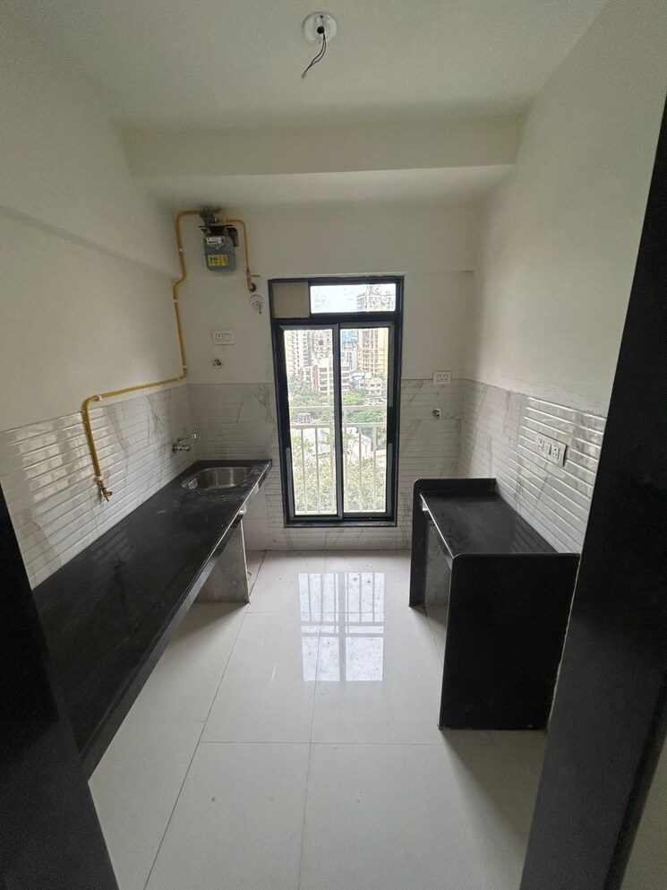 Kitchen, oxford-navrang-crystal 2 Bedroom 636 Sq.Ft. Apartment In Goregaon West Mumbai 9286827