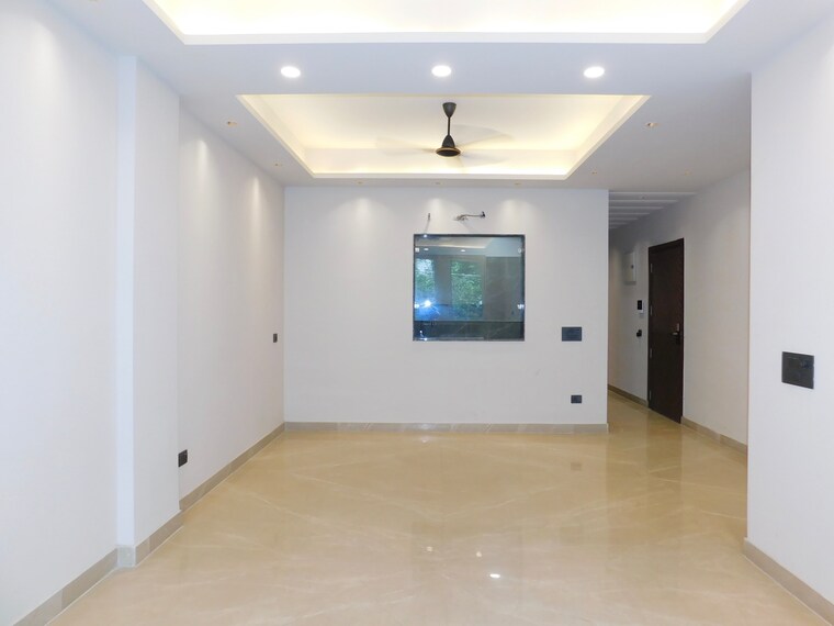 Room, chittaranjan park 3 Bedroom 160 Sq.Yd. Builder Floor In Chittaranjan Park Delhi 9286844