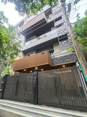 3 BHK Builder Floor – Exterior View View at Chittaranjan Park - for Sale