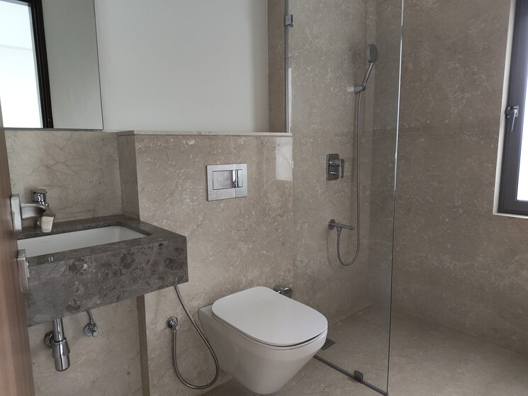 Bathroom, piramal-mahalaxmi 2 Bedroom 740 Sq.Ft. Apartment In Mahalaxmi Mumbai 9286853
