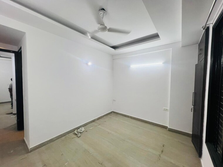 Room, rajpur khurd extension 2 Bedroom 720 Sq.Ft. Builder Floor In Rajpur Khurd Extension Delhi 9286855