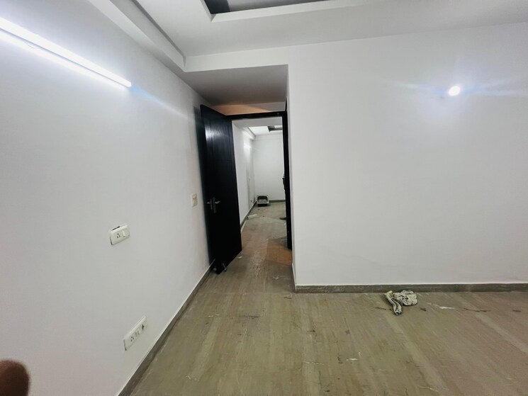 Room, rajpur khurd extension 2 Bedroom 720 Sq.Ft. Builder Floor In Rajpur Khurd Extension Delhi 9286855