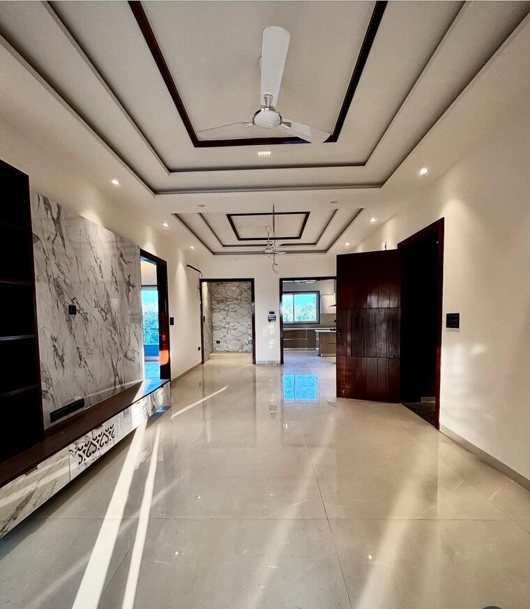 Room, bp-homes 3 Bedroom 250 Sq.Yd. Builder Floor In Sector 85 Faridabad 9286862