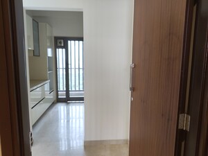 Room in 3 BHK Apartment at Piramal Mahalaxmi, Mahalaxmi – for Rent