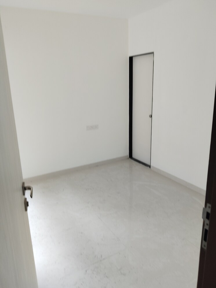 Room, chandak-nishchay 1 Bedroom 342 Sq.Ft. Apartment In Borivali East Mumbai 9286871