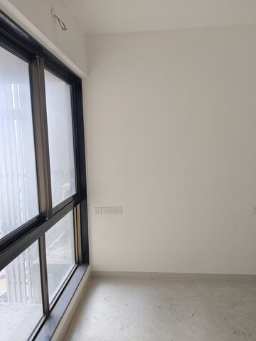 Room in 1 BHK Apartment at Chandak Nishchay, Borivali East – for Rent