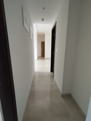 Building Lobby in 3 BHK Apartment at Piramal Mahalaxmi, Mahalaxmi – for Rent