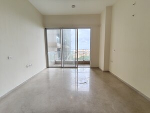 Room in 3 BHK Apartment at Piramal Mahalaxmi, Mahalaxmi – for Rent