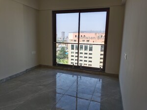 Room in 2 BHK Apartment at Hubtown The Premiere, Andheri West – for Rent
