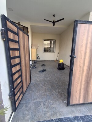 Building Lobby in 3 BHK Villa at Mowa – for Sale