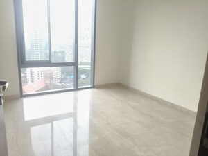 Room in 2 BHK Apartment at Piramal Mahalaxmi, Mahalaxmi – for Rent