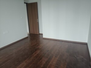 Room in 2 BHK Apartment at Piramal Mahalaxmi, Mahalaxmi – for Rent