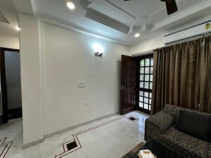 Living Room in 3 BHK Builder Floor at Sector 15 – for Rent