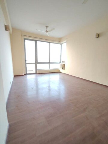 Room in 4 BHK Builder Floor at Orchid Island, Sector 51 – for Rent